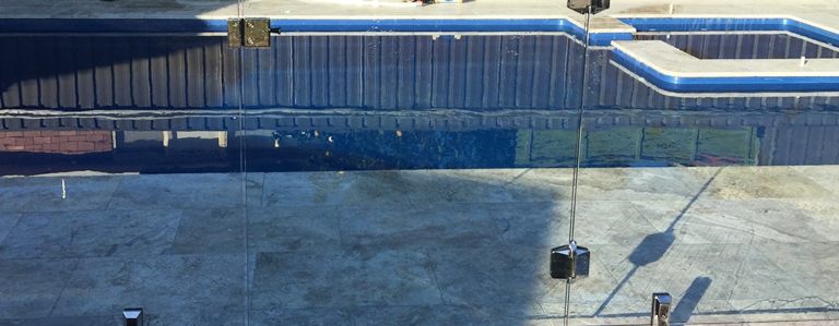 Glass pool fencing